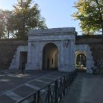 Porte Elise into the walled city of Lucca.