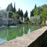 Beautiful fountain at Castello Verrazzano.