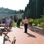 Gino, entertaining everyone with his knowledge of Castello Verrazzano.