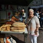 Bonnie finds a friend at the market.